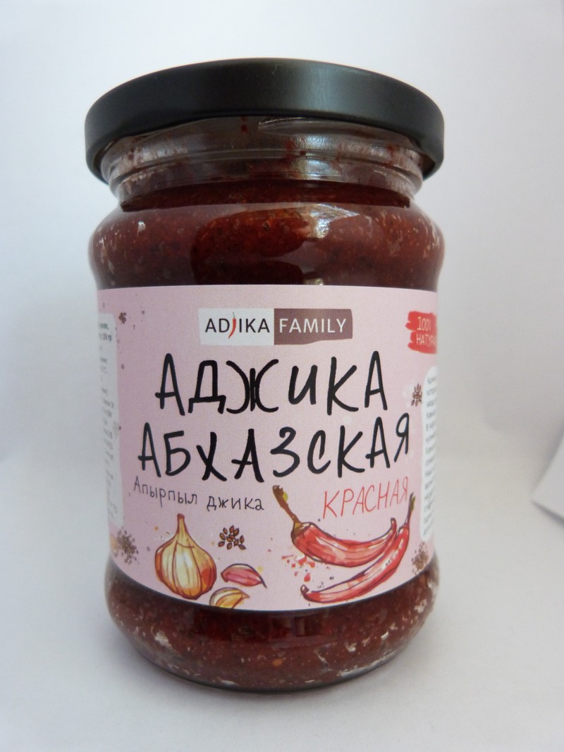 Аджика абхазская Adjika Family 250 г красная Аджика абхазская Adjika Family 250 г красная